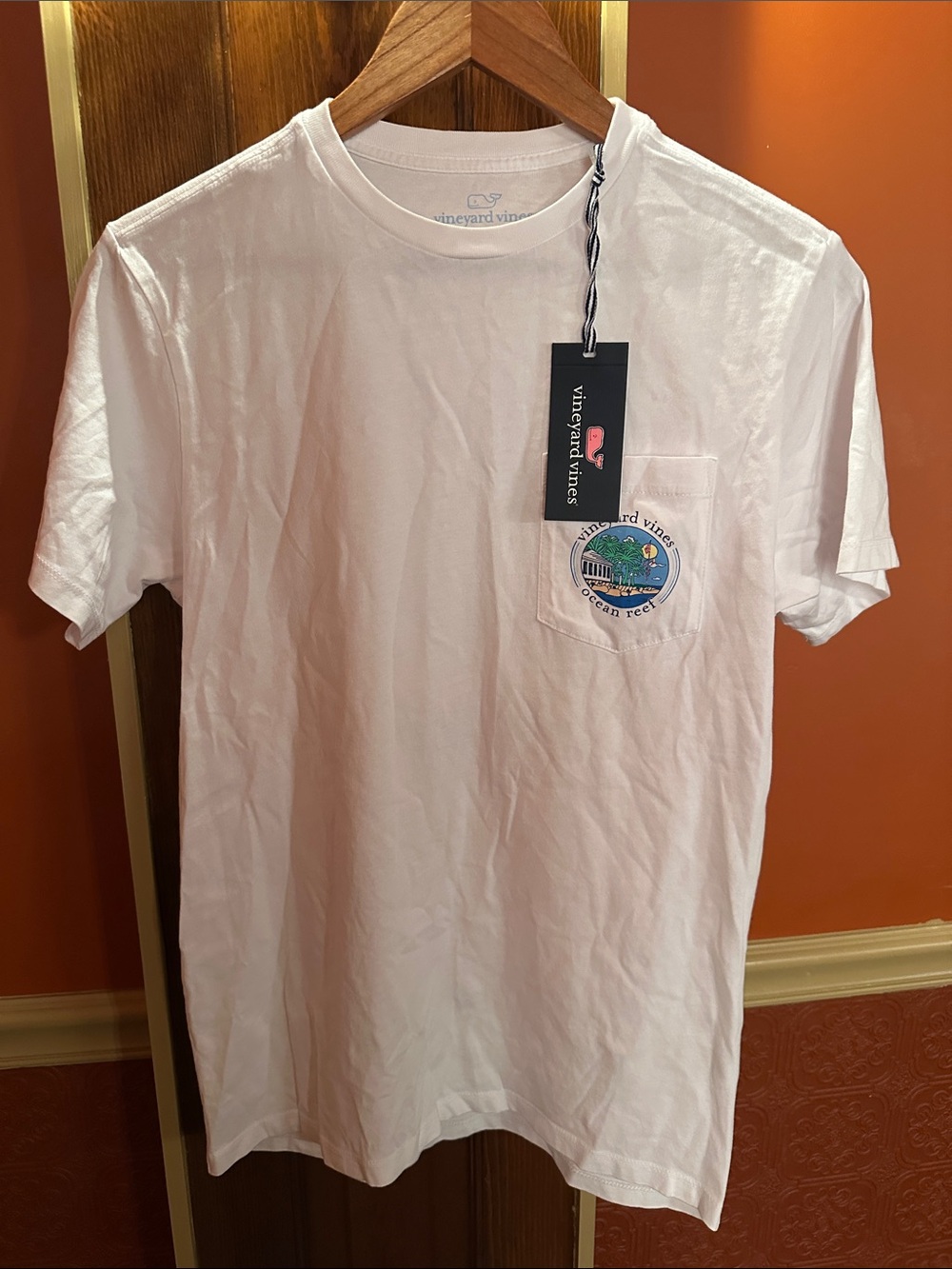 Vineyard Vines White Short-Sleeve Pocket Tee Ocean Reef Circle scenic XS new